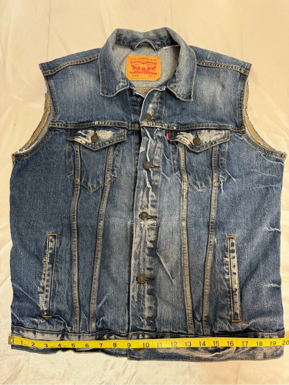 Levi’s Denim Trucker Vest Distressed Faded Wash
